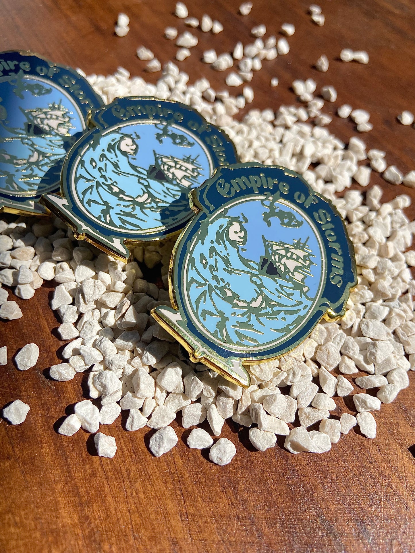 Empire of Storms ✧Enamel Pin✧ with a free gift